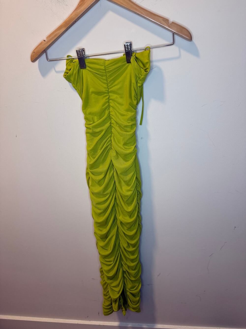 Oh Polly Neon Lime Cutout Ruched Bodycon Midi Dress US 0 UK 4
